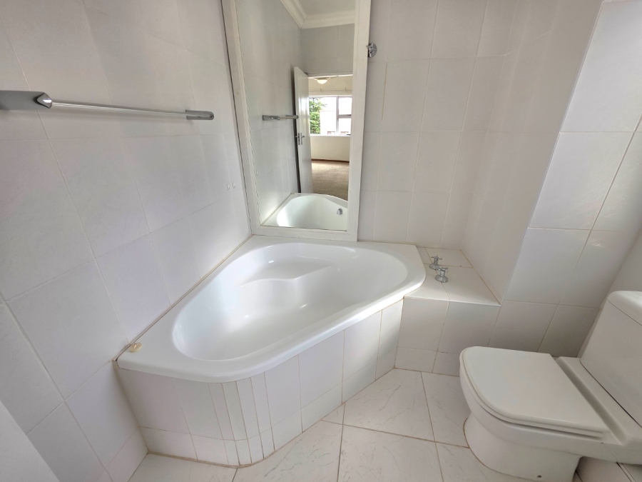 To Let 4 Bedroom Property for Rent in Hospitaalheuwel Free State